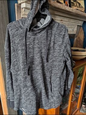 Mossimo Supply Co. Gray & White Textured Hoodie